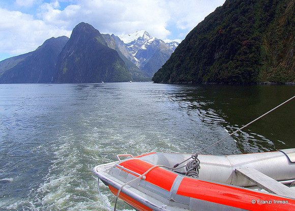 NZ-Milford Sound 2010-121