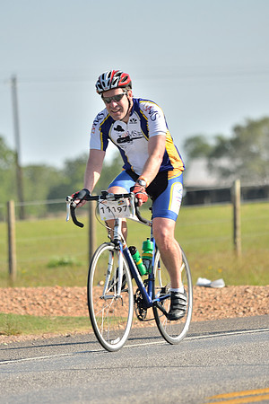MS150 Ride (Sat@09;25AM) - GPI_3505.NEF - Houston to Austin