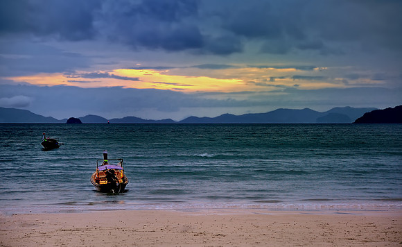 GPI_3348.NEF- Thailand 2010
