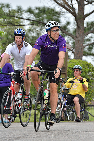 Hilltop Bike Ride, -GPI_0749.NEF -Burton,Tx.NEF