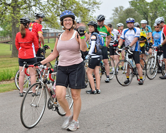 Hilltop Bike Ride, -GPI_0577.NEF -Burton,Tx.NEF