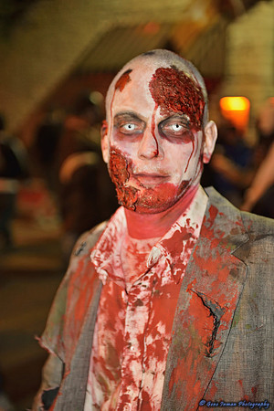 11022 - Halloween, 6th Street in Austin  - (GPI_1686_141_batch1.NEF)