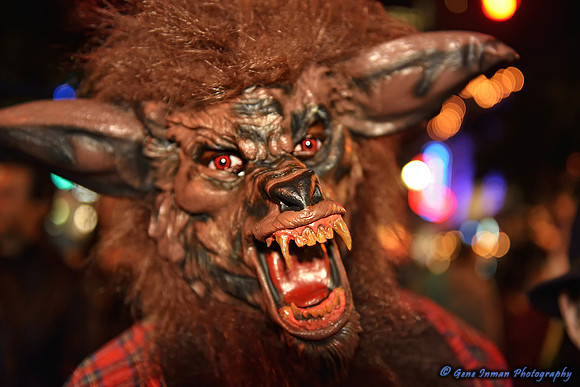 11179 - Halloween, 6th Street in Austin  - (GPI_1778_105_batch2.NEF)