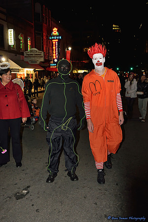11094 - Halloween, 6th Street in Austin  - (GPI_1324_020_batch2.NEF)