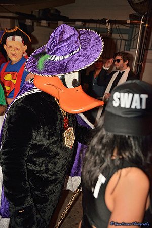 10967 - Halloween, 6th Street in Austin  - (GPI_1520_086_batch1.NEF)