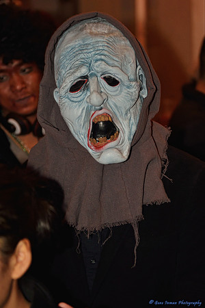 11142 - Halloween, 6th Street in Austin  - (GPI_1547_068_batch2.NEF)