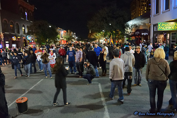 10892 - Halloween, 6th Street in Austin  - (GPI_1332_011_batch1.NEF)