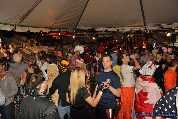10953 - Halloween, 6th Street in Austin  - (GPI_1495_072_batch1.NEF)