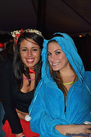 11122 - Halloween, 6th Street in Austin  - (GPI_1449_048_batch2.NEF)