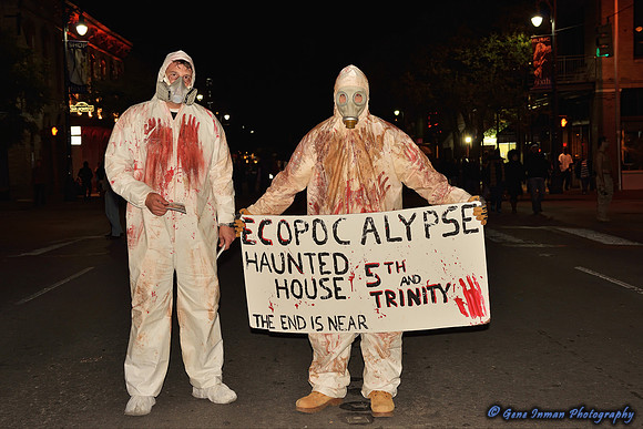 11074 - Halloween, 6th Street in Austin  - (GPI_1266_001_batch2.NEF)