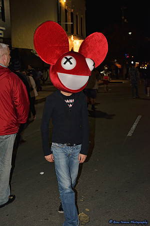 10905 - Halloween, 6th Street in Austin  - (GPI_1370_024_batch1.NEF)