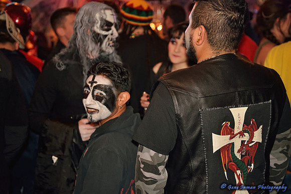 10994 - Halloween, 6th Street in Austin  - (GPI_1606_113_batch1.NEF)