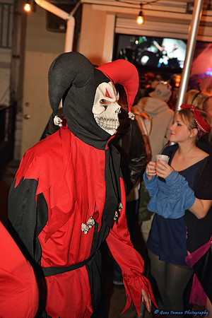 10971 - Halloween, 6th Street in Austin  - (GPI_1530_090_batch1.NEF)