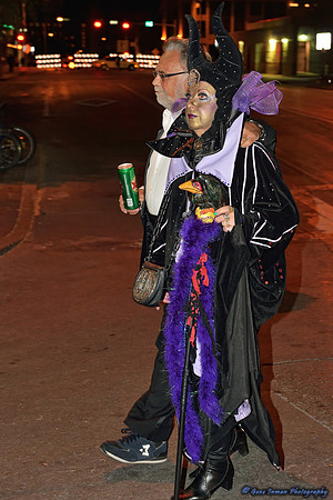 10899 - Halloween, 6th Street in Austin  - (GPI_1345_018_batch1.NEF)