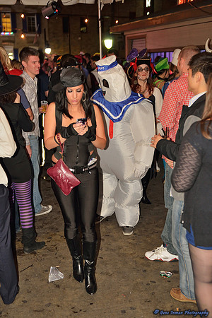 10966 - Halloween, 6th Street in Austin  - (GPI_1518_085_batch1.NEF)
