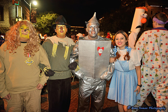 11152 - Halloween, 6th Street in Austin  - (GPI_1672_078_batch2.NEF)