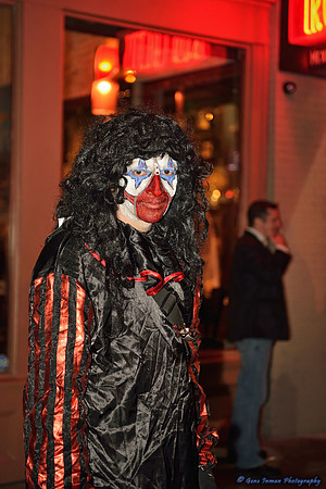 11174 - Halloween, 6th Street in Austin  - (GPI_1753_100_batch2.NEF)
