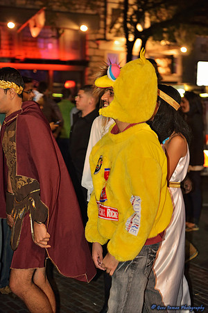 11017 - Halloween, 6th Street in Austin  - (GPI_1668_136_batch1.NEF)
