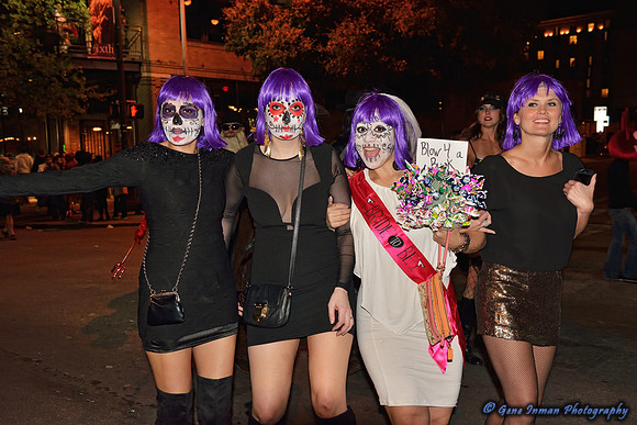 10925 - Halloween, 6th Street in Austin  - (GPI_1404_044_batch1.NEF)