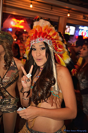 11140 - Halloween, 6th Street in Austin  - (GPI_1540_066_batch2.NEF)