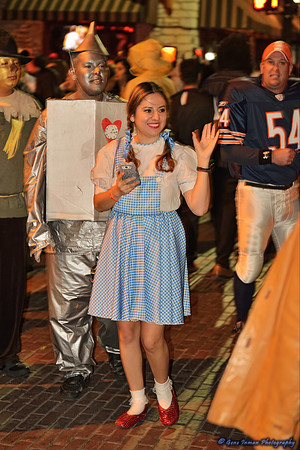 11018 - Halloween, 6th Street in Austin  - (GPI_1669_137_batch1.NEF)