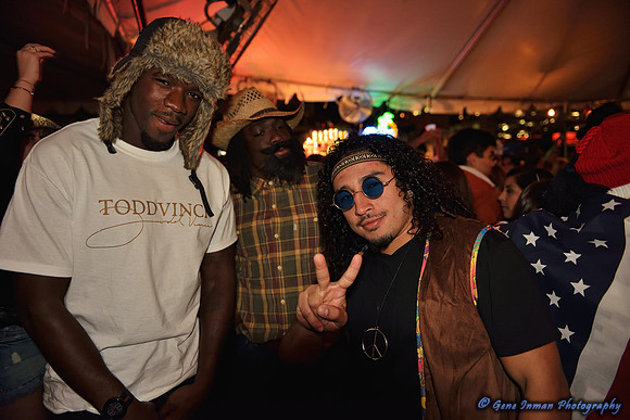 11149 - Halloween, 6th Street in Austin  - (GPI_1601_075_batch2.NEF)