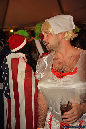 10986 - Halloween, 6th Street in Austin  - (GPI_1583_105_batch1.NEF)