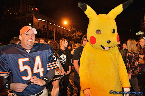11009 - Halloween, 6th Street in Austin  - (GPI_1656_128_batch1.NEF)