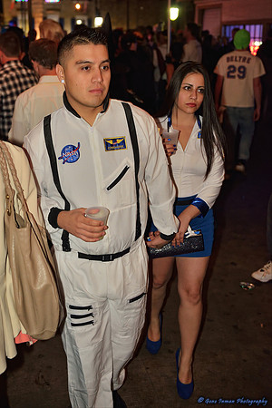 10964 - Halloween, 6th Street in Austin  - (GPI_1516_083_batch1.NEF)
