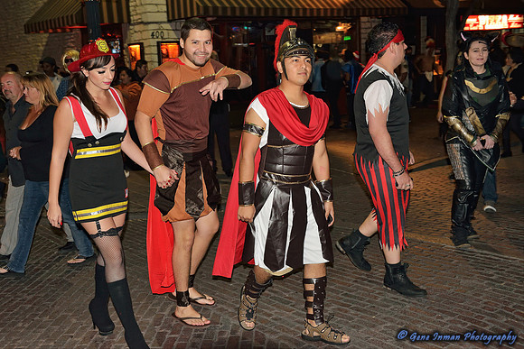 10913 - Halloween, 6th Street in Austin  - (GPI_1384_032_batch1.NEF)