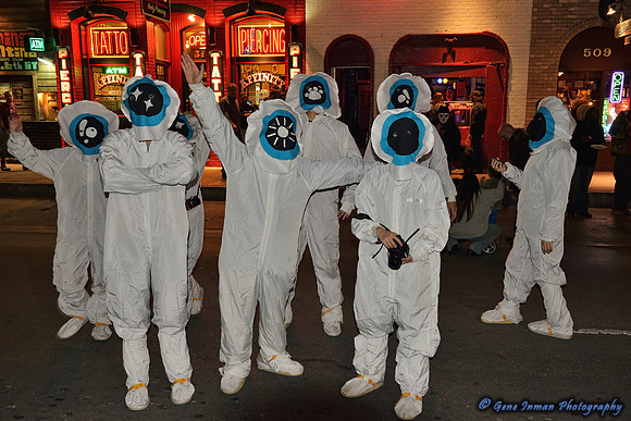 10904 - Halloween, 6th Street in Austin  - (GPI_1366_023_batch1.NEF)