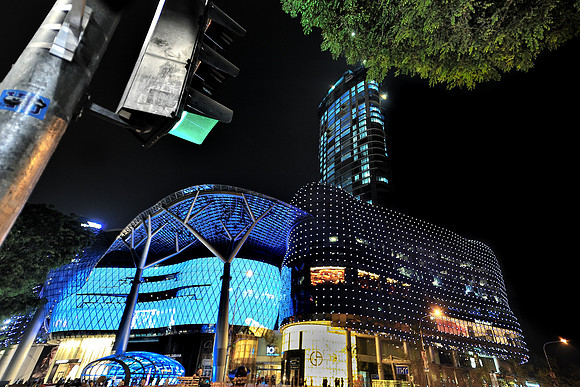 GPI_7769_8973 ION Shopping Center Night