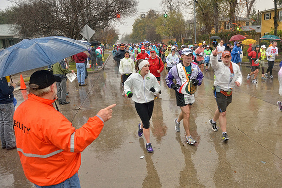 13005 2013 - Houston Marathon Race