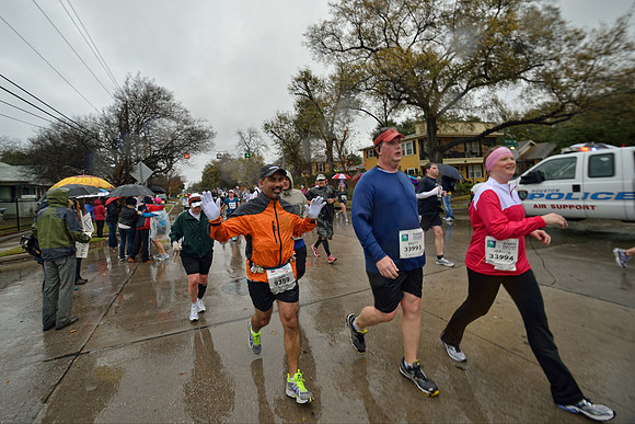 13046 2013 - Houston Marathon Race