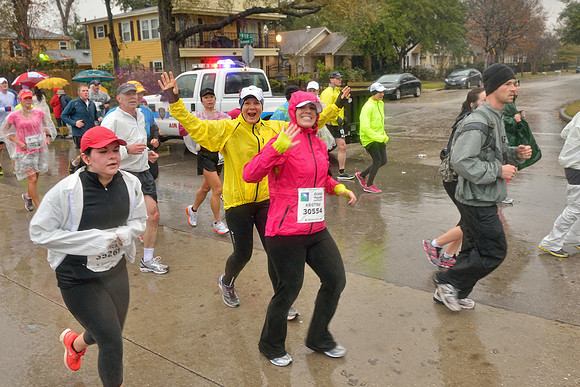 13015 2013 - Houston Marathon Race