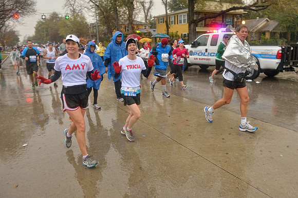 13000 2013 - Houston Marathon Race