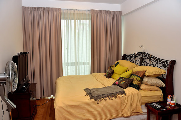 6 Master Bedroom