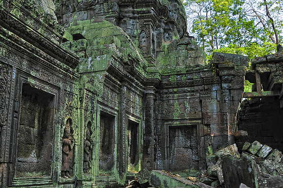 Temple - Angkor Wat ew