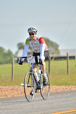 MS150 Ride (Sat@09;25AM) - GPI_3504.NEF - Houston to Austin