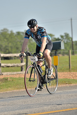 MS150 Ride (Sat@09;34AM) - GPI_3643.NEF - Houston to Austin
