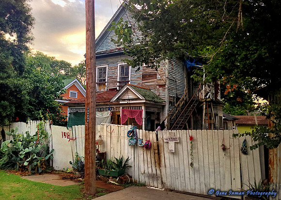 iPhone Image: Old Creepy House, Houston Heights, Texas - "He is Risen.jpg", on 7/20/2013