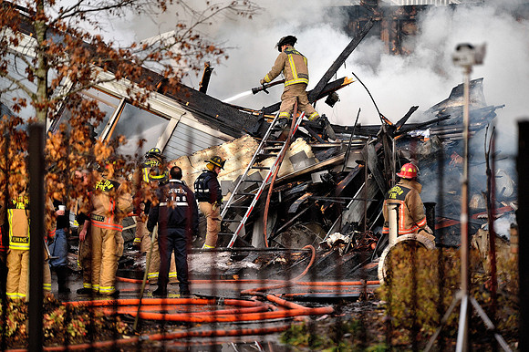 xGPI_4996_61_23K.nef --  Heights Blvd. Fire