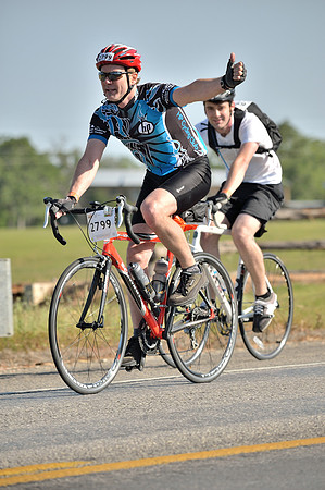 MS150 Ride (Sat@09;35AM) - GPI_3656.NEF - Houston to Austin