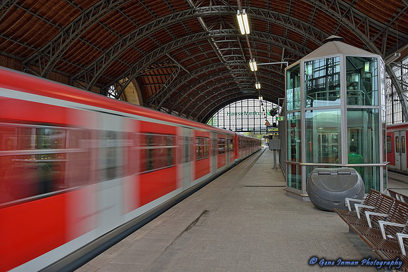 FI_609 - Hamburg DB at Dammtor Station, Hamburg, Germany -Nikon D800 Testing