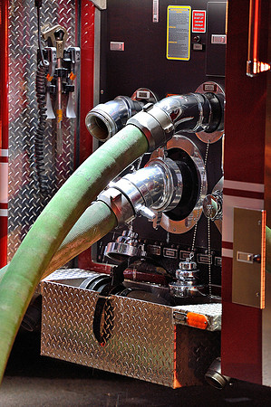 xGPI_4929_42_23K.nef --  Heights Blvd. Fire