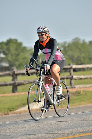 MS150 Ride (Sat@09;33AM) - GPI_3629.NEF - Houston to Austin