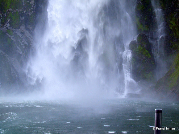 NZ-Milford Sound 2010-119