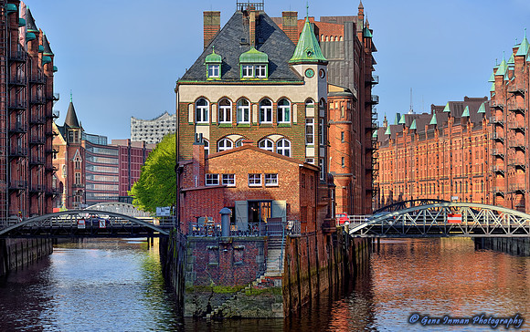 Nikon D800- Free Port Hamburg, Germany.
