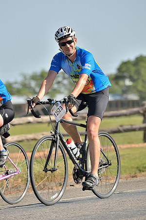 MS150 Ride (Sat@09;31AM) - GPI_3597.NEF - Houston to Austin