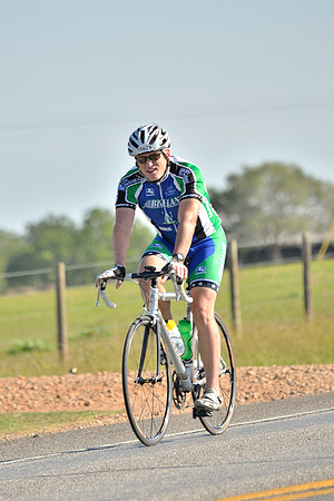 MS150 Ride (Sat@09;25AM) - GPI_3503.NEF - Houston to Austin